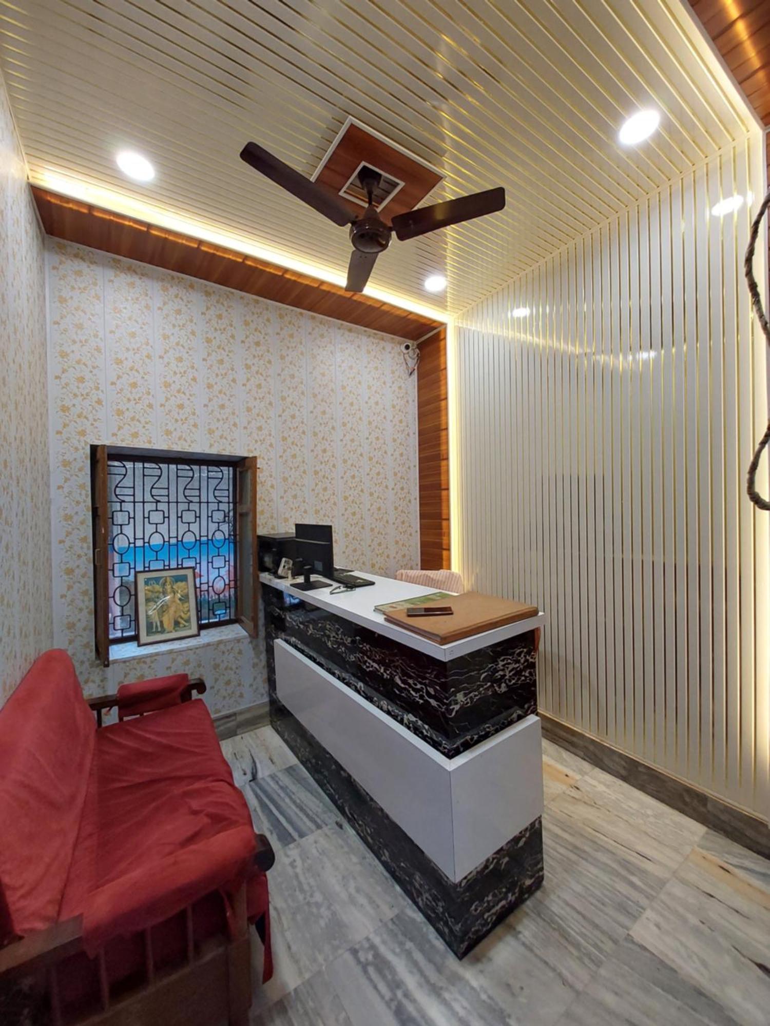 Teerth Guest House Varanasi Exterior photo