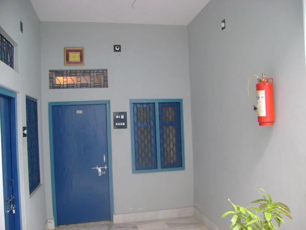 Teerth Guest House Varanasi Exterior photo